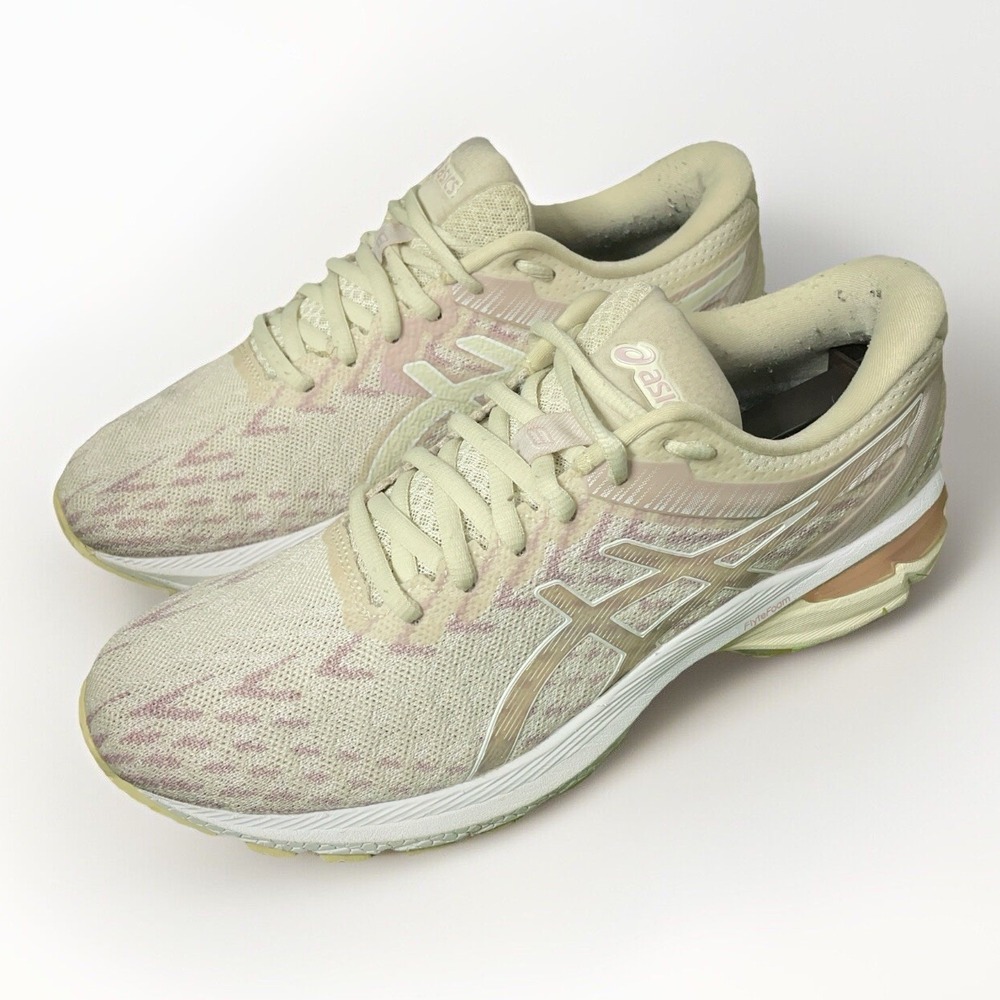 Asics Cream & Pink GT-2000 8.5 Running Shoes Keep Your Feet Stable & Supported